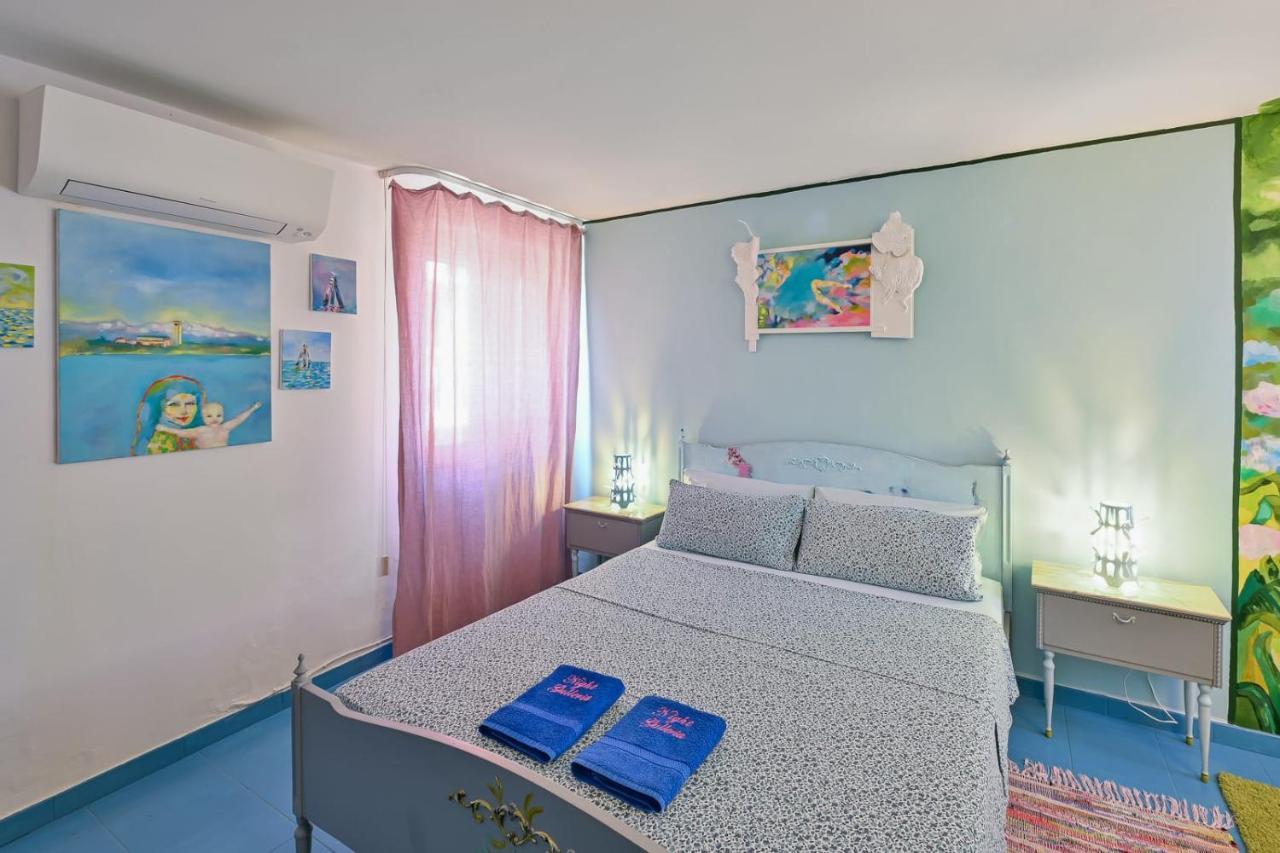 Night Galleria Holiday Home - Bed & Art In Burano - The Pink House ภายนอก รูปภาพ
