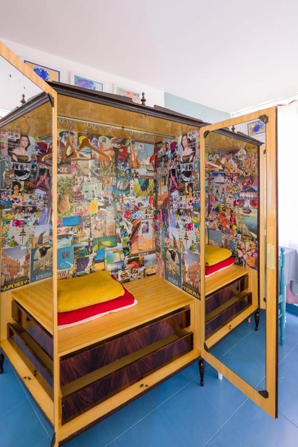 Night Galleria Holiday Home - Bed & Art In Burano - The Pink House ภายนอก รูปภาพ