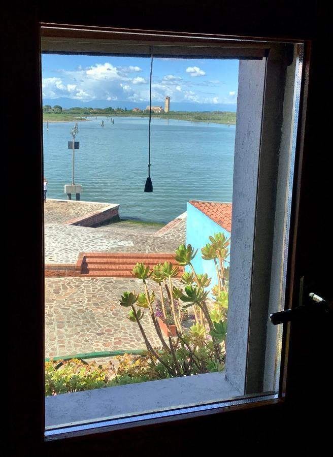 Night Galleria Holiday Home - Bed & Art In Burano - The Pink House ภายนอก รูปภาพ